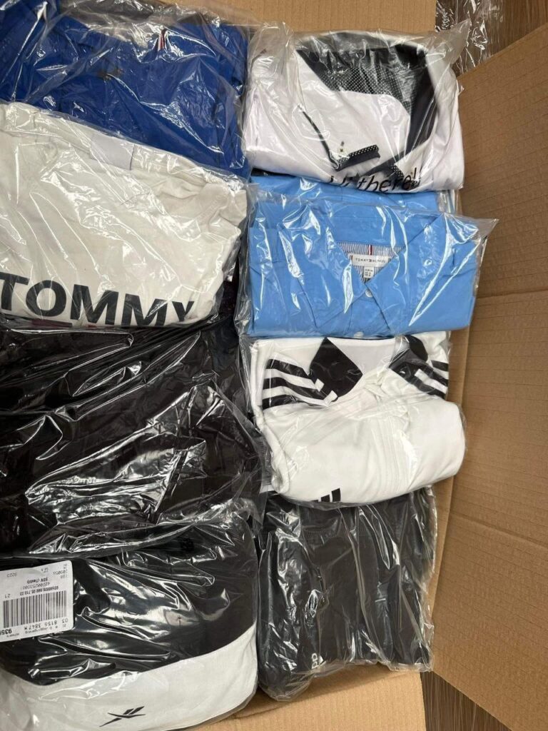 Amazon clothing return pallets