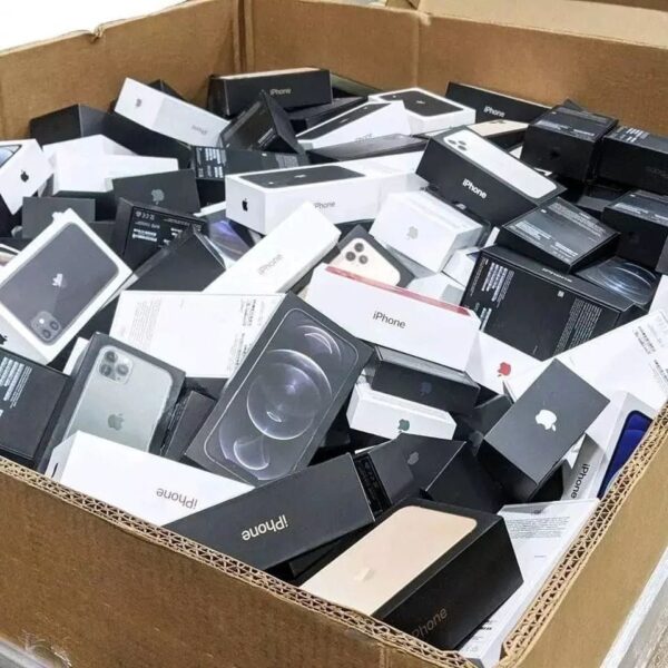Pallet Of Iphones