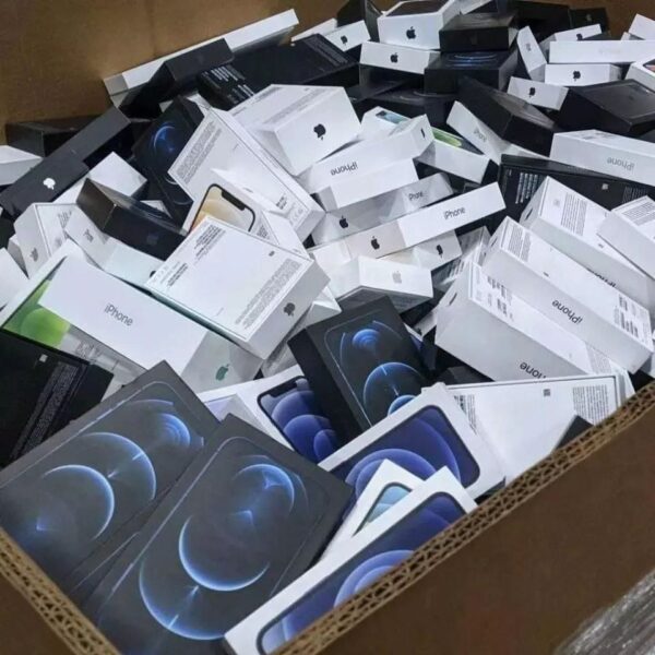 Pallet Of Iphones